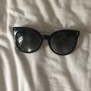 Fendi oversized sunglasses